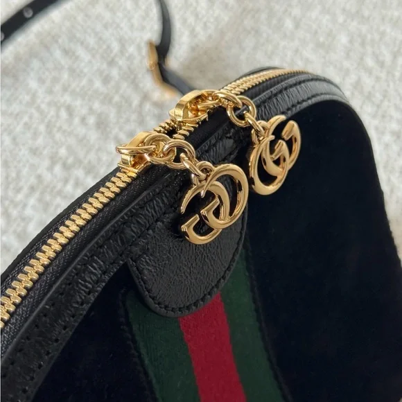 Black Gucci Crossbody Bag with Green and Red Stripe - Picture 7 of 9